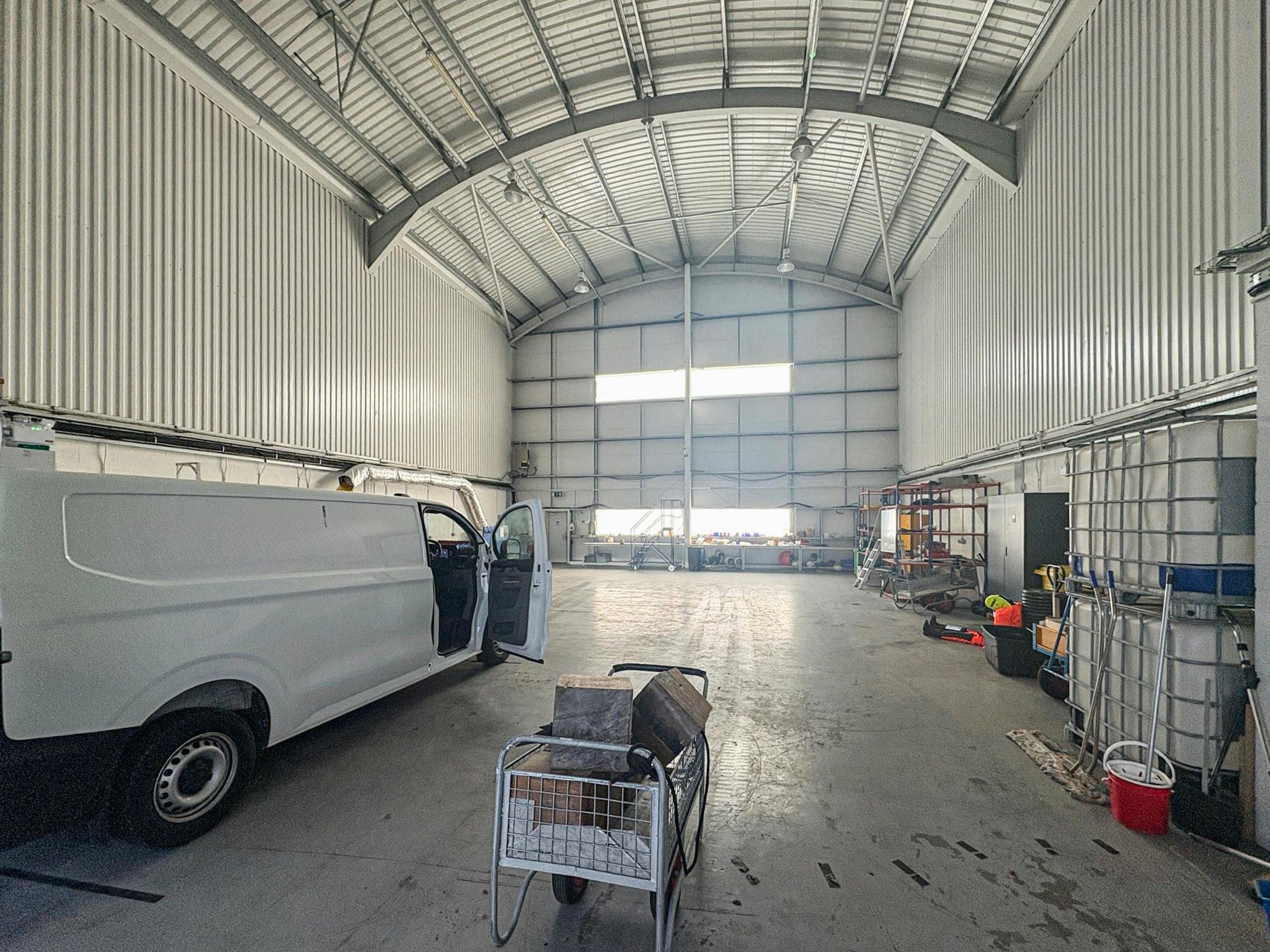 Industrial Unit in Portland - photo 2