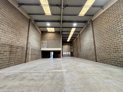 Unit 7, Severnlink Distribution Centre, Chepstow, Industrial To Let - 7 Severnlink 02.jpg