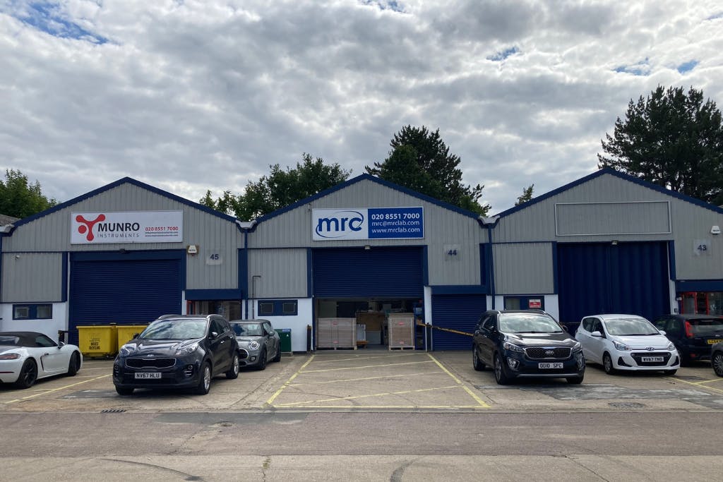 Industrial Unit in Harlow - photo 2