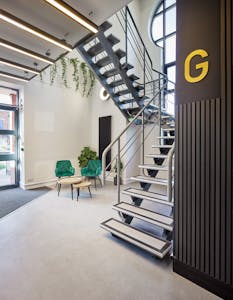 6 Elstree Gate, Borehamwood, Office To Let - 13.jpg