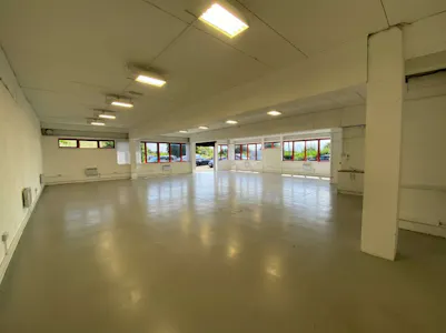 Block 14 Offices, Glasgow, Light Industrial / Office To Let - Screenshot 2026-08-06 144628.jpg