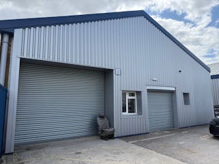Unit 3 Pioneer Road, Faringdon, Industrial To Let - 1.jpg