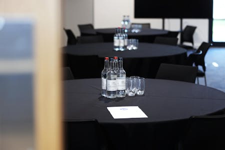 The Skylark - First Floor Offices, Westcott Venture Park, Aylesbury, E (Commercial / Business / Service) / Office To Let - Westcott Open Day - ed nix 087.JPG