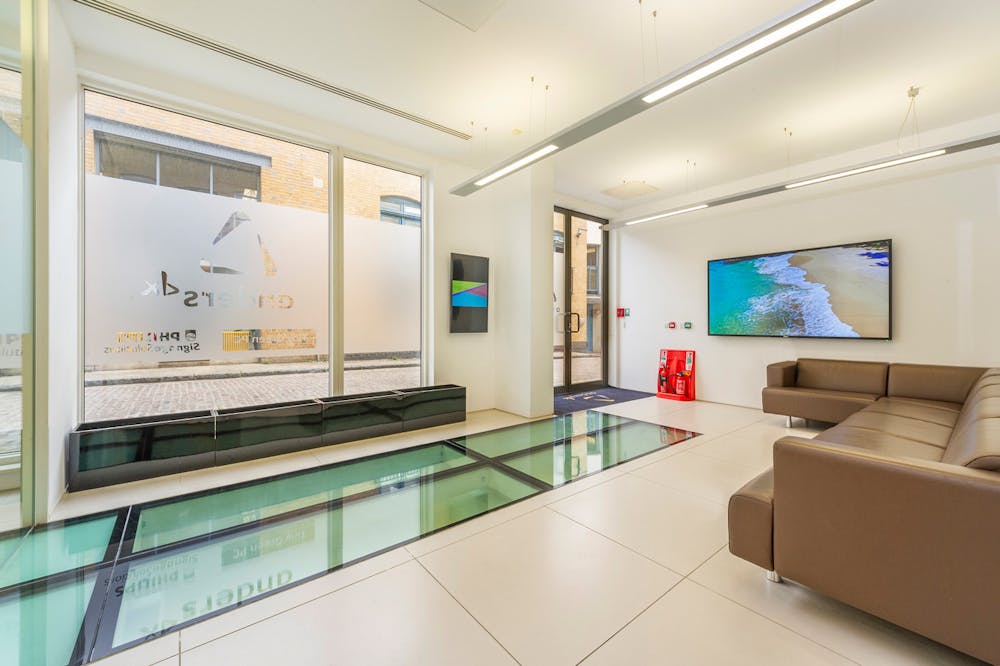 Kings Studios - office 10.jpg