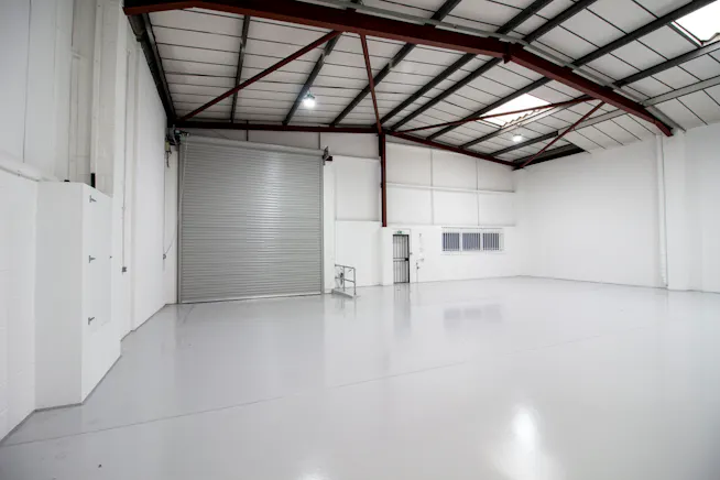 Unit 2, Barratt Way Industrial Estate, Harrow, Industrial / Warehouse To Let - 3.jpg