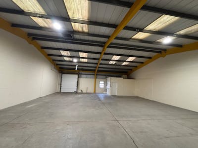 Unit 33, Aberaman Park Industrial Estate, Aberdare, Industrial To Let - IMG_7273.jpeg