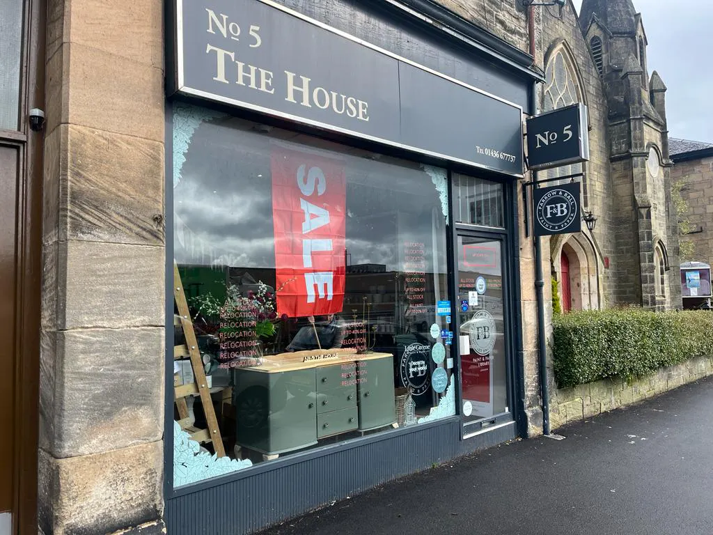 5 East King Street, Helensburgh, Retail To Let - 5 East King Street