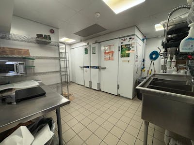 2A Scott Court, East Moors Road, Cardiff, Retail To Let - 2A Scott 00.jpg