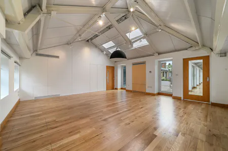 Rochelle School, 16 Playground Gardens, London, Office To Let - MD-BC-ArnoldCircus-22.JPG
