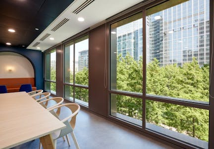 50 Bank Street, London, Office To Let - -Jubilee park view.jpg