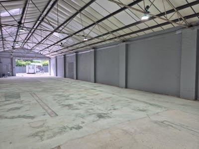 Whitehill Street, Stockport, Industrial/Logistics To Let - 20260513_094940.jpg