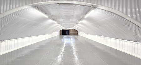 Arch 440 & Arch 441, Institute Place, London, Industrial To Let - 20250122_144003 - Edited.jpg