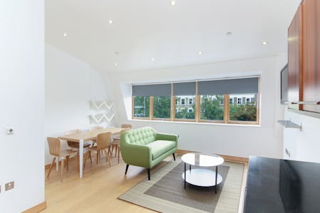 25 Emperors Gate, London, Investment For Sale - 5 25 Emperors  Reception.jpg