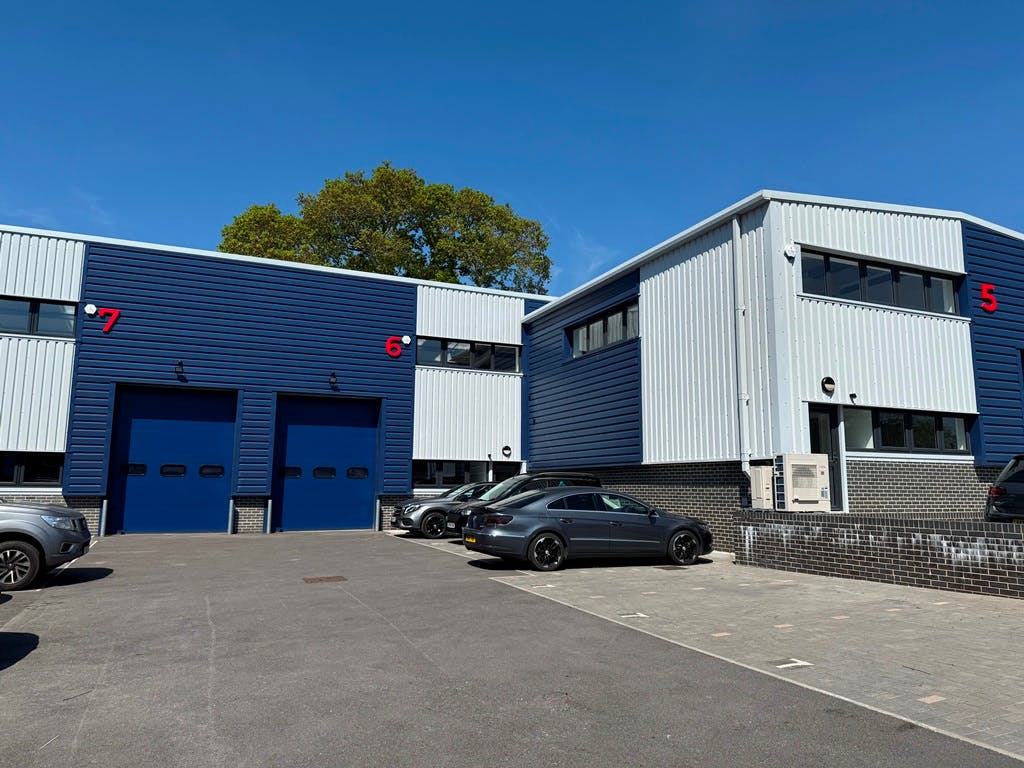 Industrial in Romsey