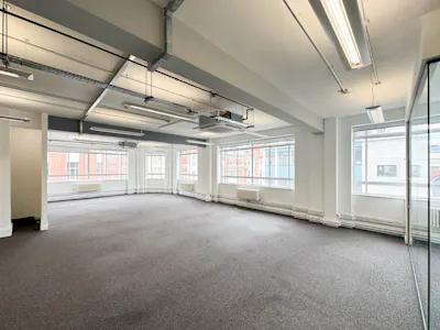 66-68 Margaret Street (Ground Floor), London, Office To Let - IMG_3816.jpg