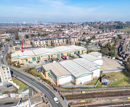 Falcon Park Industrial Estate, Unit 1 Falcon Park, Neasden, Industrial To Let - Falcon Park - Neasden-131 zoom.jpg