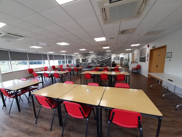 1st Floor, Building 217, Basingstoke, Offices To Let - 20240424_104224.jpg