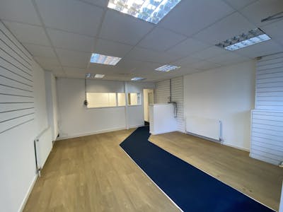 9 Redcatch Road, Bristol, Retail To Let - IMG_6535.JPG