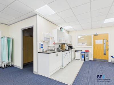 Glien House, Carmarthen, Business Park / Industrial Park / Office To Let - CAM03725G0PR0065STILL007.jpg
