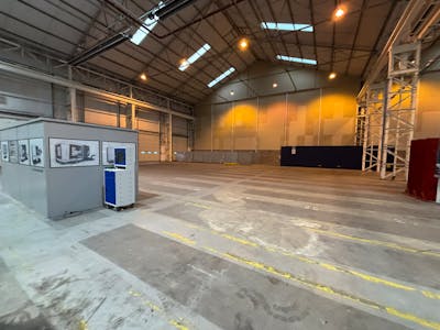 Unit K4 Westway, Glasgow Airport, Porterfield Road, Renfrew, Industrial/Logistics To Let - IMG_4543.JPEG