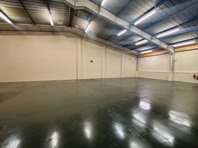 Unit 6 Maesglas Industrial Estate, Newport, Industrial To Let - 6 Maesglas 07.jpg