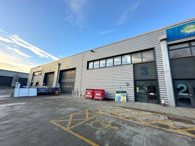 Unit 3 Wembley Trade Park, Wembley, Industrial To Let - MZXZ1958.JPG