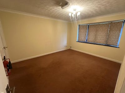 161 Woodmill Lane, Southampton, Residential / Retail For Sale - IMG20250919WA0006.jpg