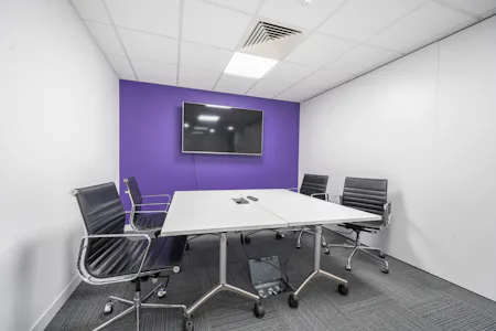 236 High Street, London, Office To Let - 1496186 (2).jpg