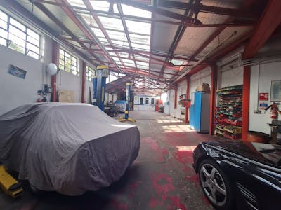 194-198 Sheen Lane, London, Industrial/Logistics To Let - 20251021_132902.jpg