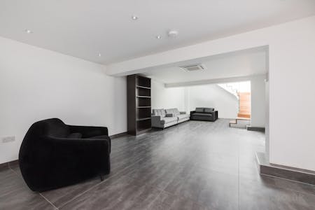 106 Hampstead Road, London, Investment / Mixed Use / Office / Serviced Apartments For Sale - office (2).jpg