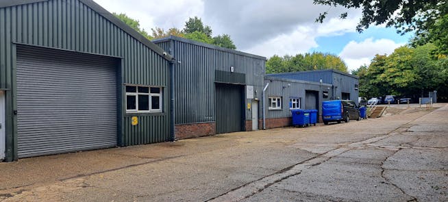 Optrex Business Park, Hook, Investments / Industrial / Warehouse For Sale - 20250904_114614.jpg