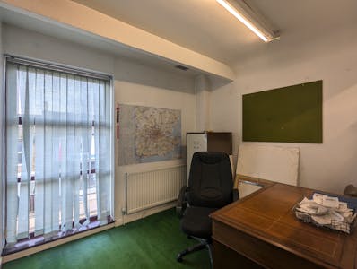 41 Merton Road, Watford, Office For Sale - PXL_20260303_095032777.jpg