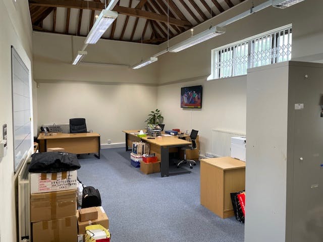 1 Brooklands Farm Business Park, Bracknell, Offices To Let - image2.jpeg