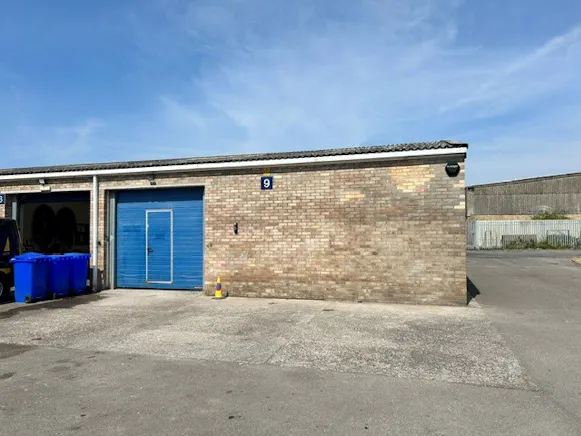 Unit C9, Clevedon, Industrial To Let - NEW PIC 14.jpg