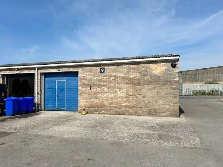 Unit C9, Clevedon, Industrial To Let - NEW PIC 14.jpg