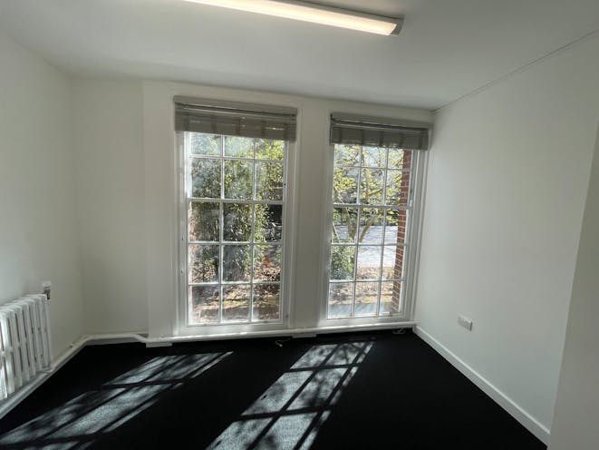 LO44 London Road Campus, Reading, Office To Let - IMG_1257.JPG