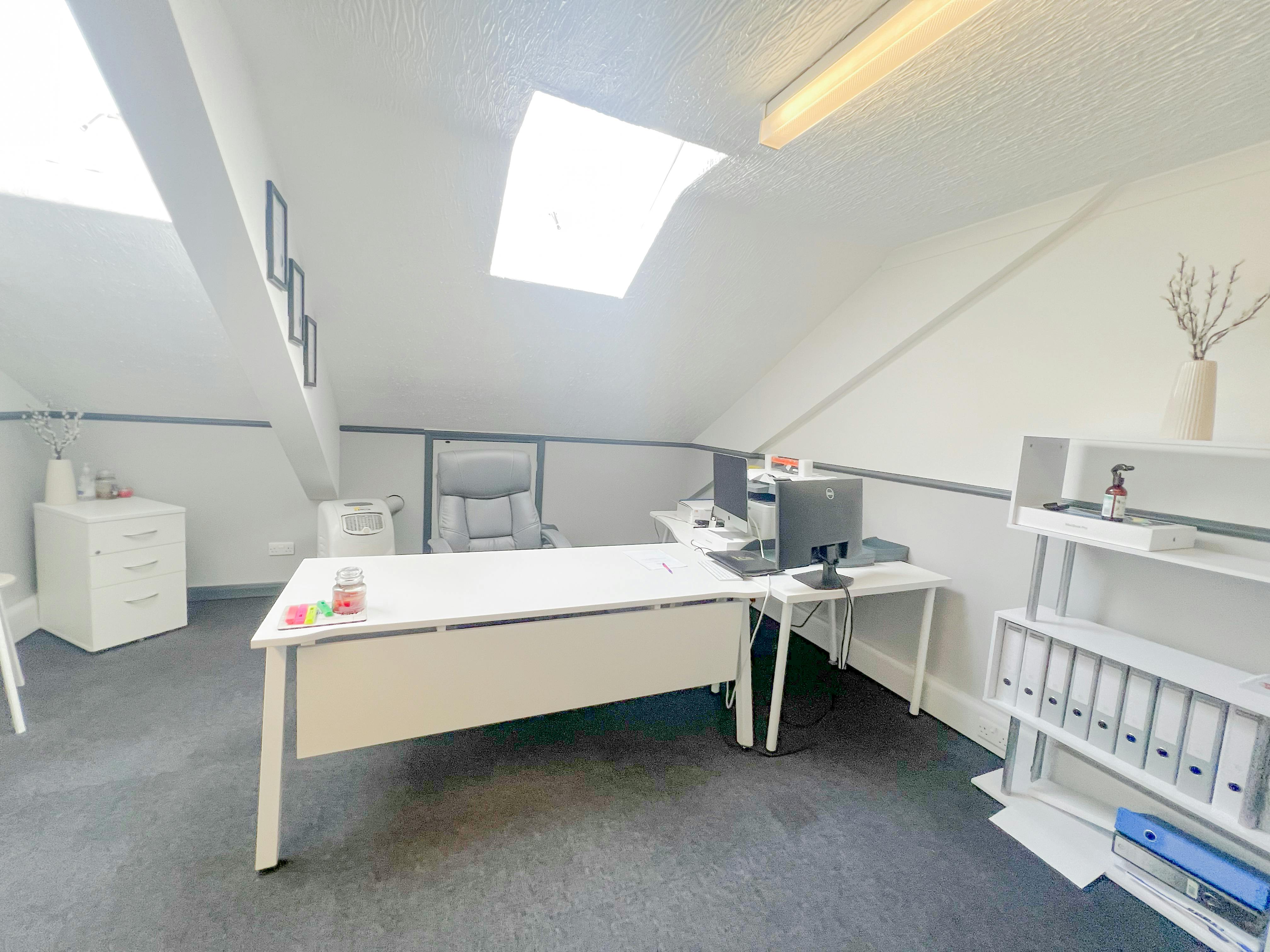 Unit 18 Golding Barn Industrial Estate, Small Dole, Office To Let - IMG_9041.jpg