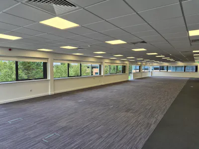 Unit E, Stockport, Office To Let - 20260910_101838.jpg