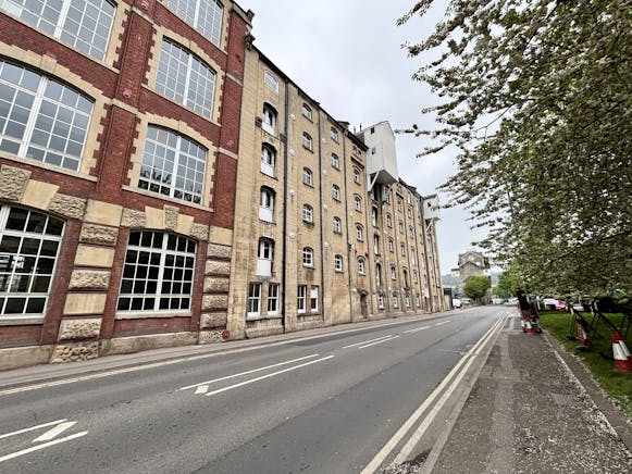 Camden Mill and Bayer Building, 230 Lower Bristol Road, Bath, Office To Let - IMG_0035.jpeg