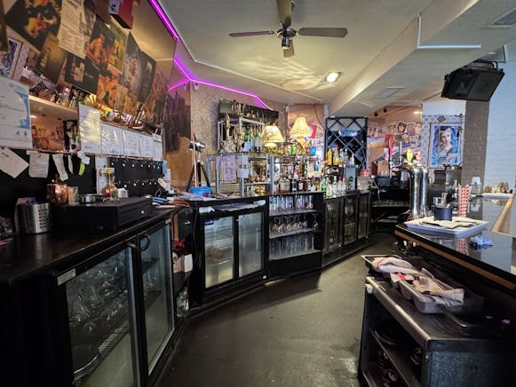 Bombay Palace, 130 Quarry Street, Hamilton For Sale - IMG_5225.jpg