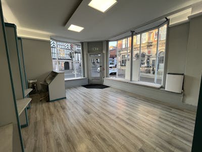 3 Swan Bank, Congleton, Retail To Let - IMG_0640.jpg