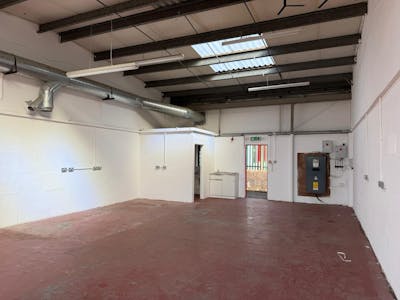 Unit 23, Bowen Industrial Estate, Aberbargoed, Industrial To Let - 6f44ebb0-71e3-4791-9a54-b1f38a700bbb.JPG