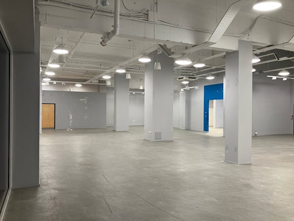 Unit E, Sutton, Retail To Let - 5.jpg Unit E, Sutton, Retail To Let - 5.jpg
