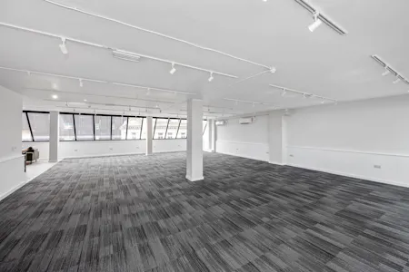 Academy House, 59 West Street, Brighton, Office To Let - West Street, 59, Academy House-010.jpg