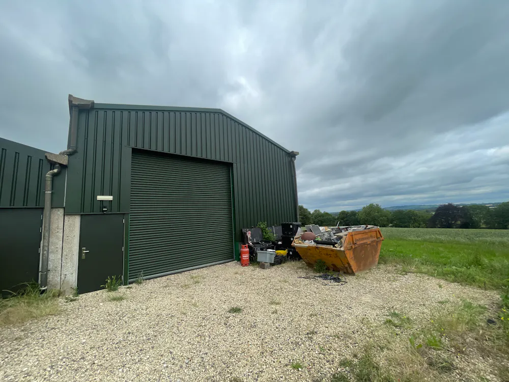 Albury Barn and Storage Garage, Near Thame, Industrial To Let - IMG_6123.JPG