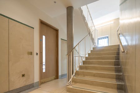 42 Charterhouse Street, Farringdon, Office To Let - Staircase