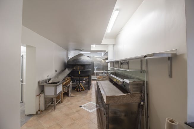 64 Battersea Rise, London, Investment / Residential / Restaurant / Cafe / Retail For Sale - 4 New.jpg