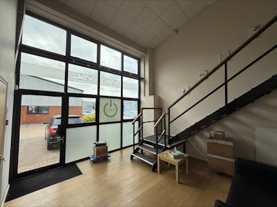 Unit 6 Martinfield Business Centre, Welwyn Garden City, Industrial / Light Industrial / Trade Counter / Warehouse To Let - processed-4DD8968B-DE50-45F1-91BE-FB0AB579B31B.jpeg