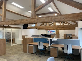 First Floor North Suite, The Long Barn, Bury St. Edmunds, Office To Let - IMG_8934 Large.JPG