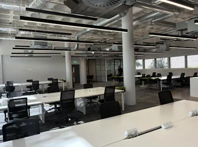 1st Floor, Norfolk House, Silbury Boulevard, Milton Keynes, Office To Let - img4.png